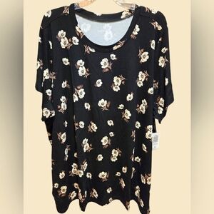 Torrid SuperSoft Crewneck Tee 5x(28)